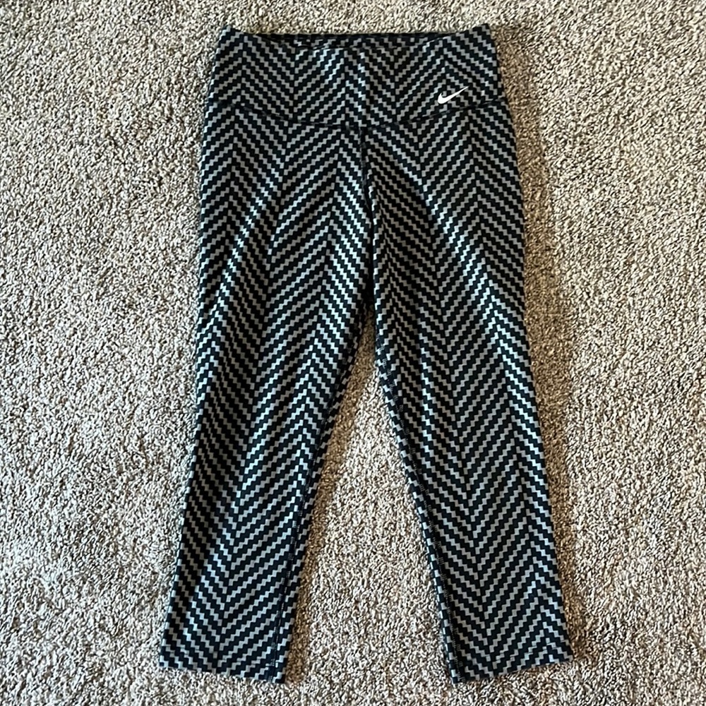 Nike capri womens workout tight legging yoga pants XS